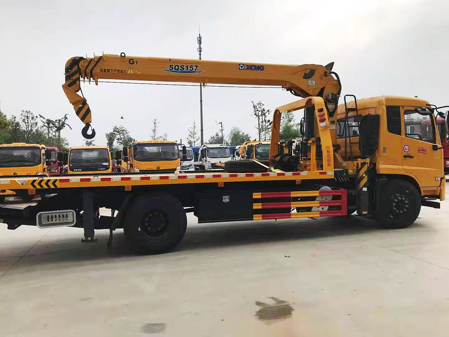 东风天锦清障带吊