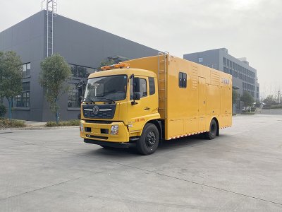 极速糖果1000电子牌东风天锦3000方排水车（休息室）